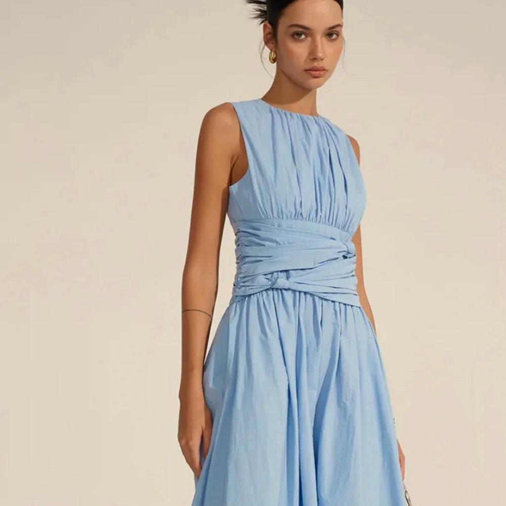 Commense NWT Rushed Waist Maxi Dress Light Yellow size small - Picture 6 of 9